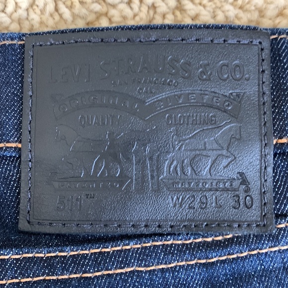 Men’s 511 Levi’s - Picture 3 of 5